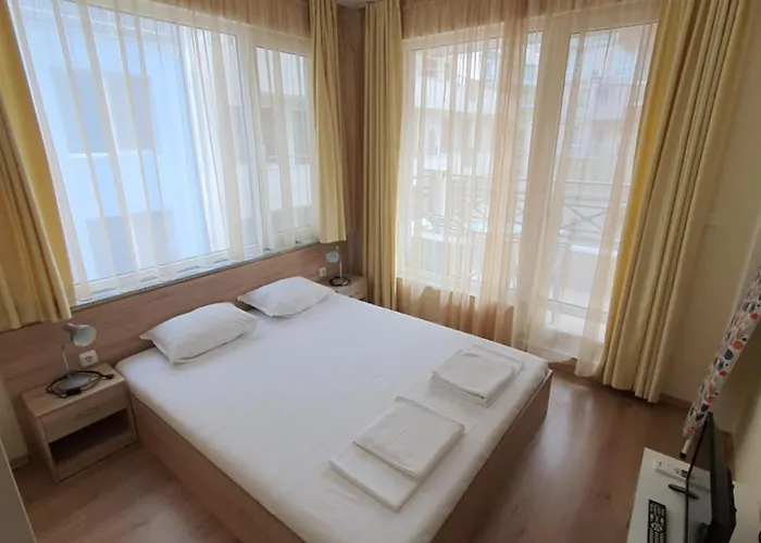 Apartment таня 10 *