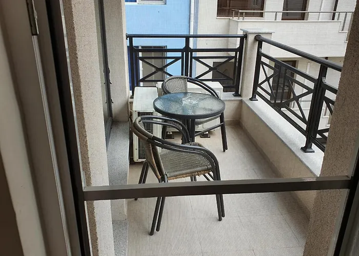 таня 10 Apartment *