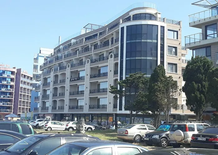 Apartment таня 10 *